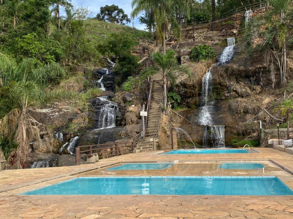 Pousada Cachoeira Dos Sonhos Сера Негра Екстериор снимка